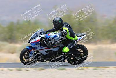 media/May-26-2024-TrackXperience (Sun) [[9b53715927]]/3-Level 2/Session 6 (Turn 7 Inside Speed Pans)/